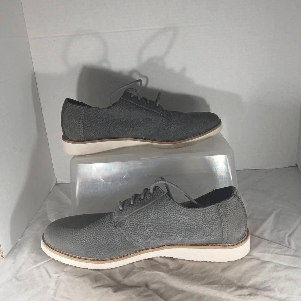 TOMS Carlo Oxford 10.5 Grey Pebble‎ Leather Lace Up Casual Derby Sneakers